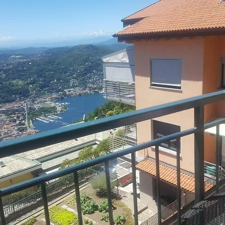 Holiday home Le Vigne - - Brunate
