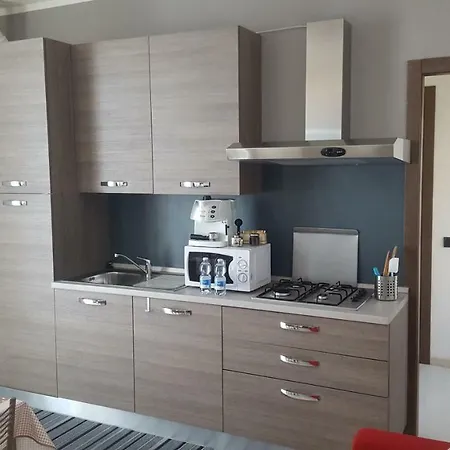 Holiday home Le Vigne - - Brunate